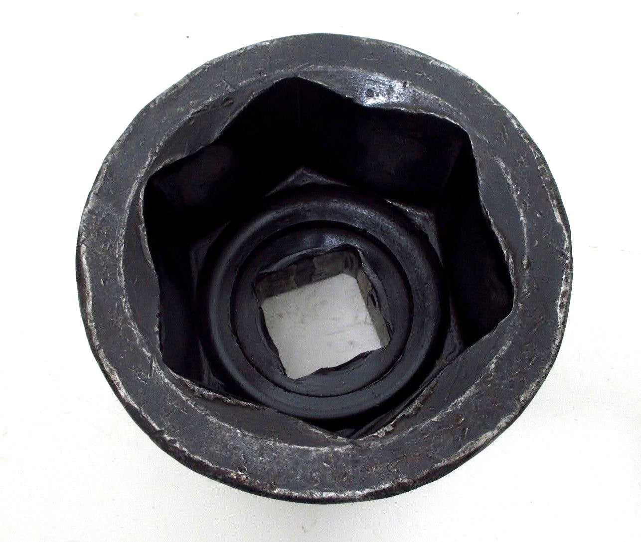 Armstrong 5-3/8" Impact Socket 2-1/2" Drive Model no 24-172 6 Point 5-3/8 in USA