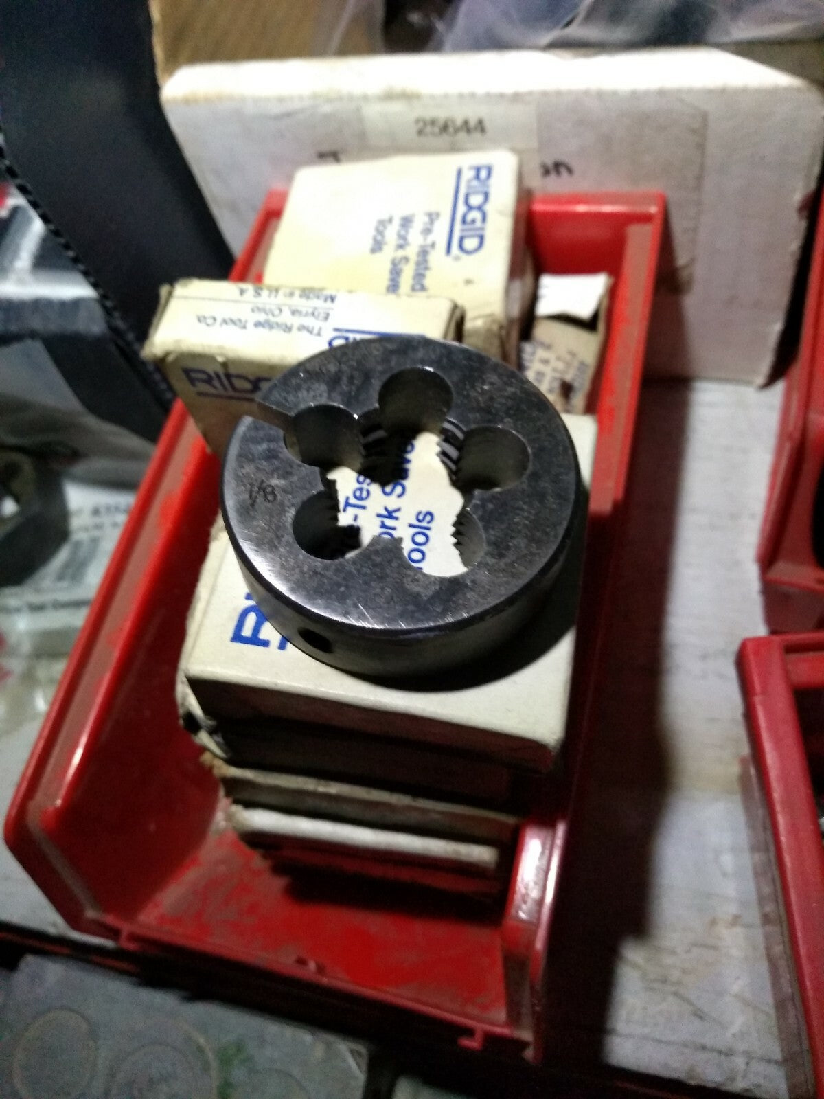 1 ea. Ridgid 7/8" x 9 UNC Button Die 38375 OO-RB Manual Threading Bolt Die