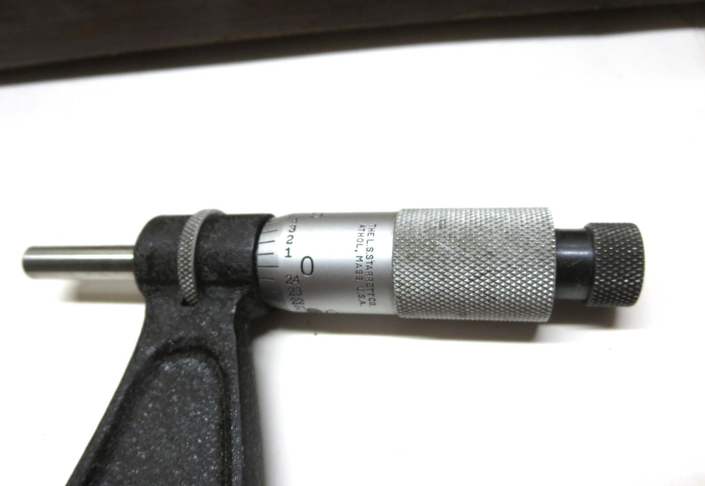 Starrett No. 224 Outside Micrometer 6 - 12 in. SET G