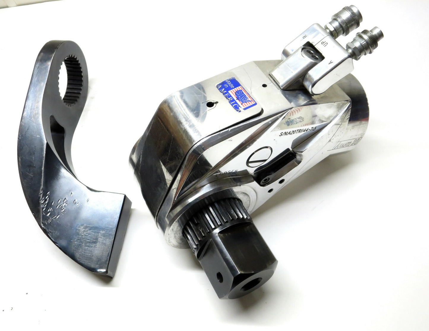 HYTORC AVANTI 20 Hydraulic Torque Wrench 2-1/2 in. Drive HY-AVANTI 20