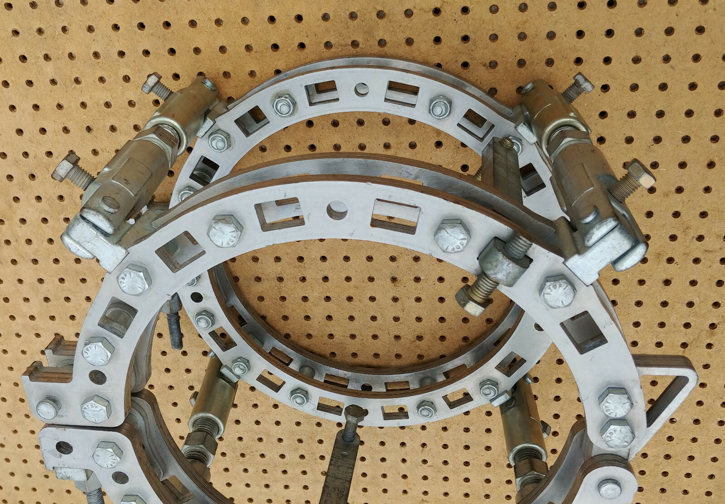 Walhonde TL5012-SSPP Top Liner 12" SS, Pipe To Pipe Stainless Steel Clamp EXC.