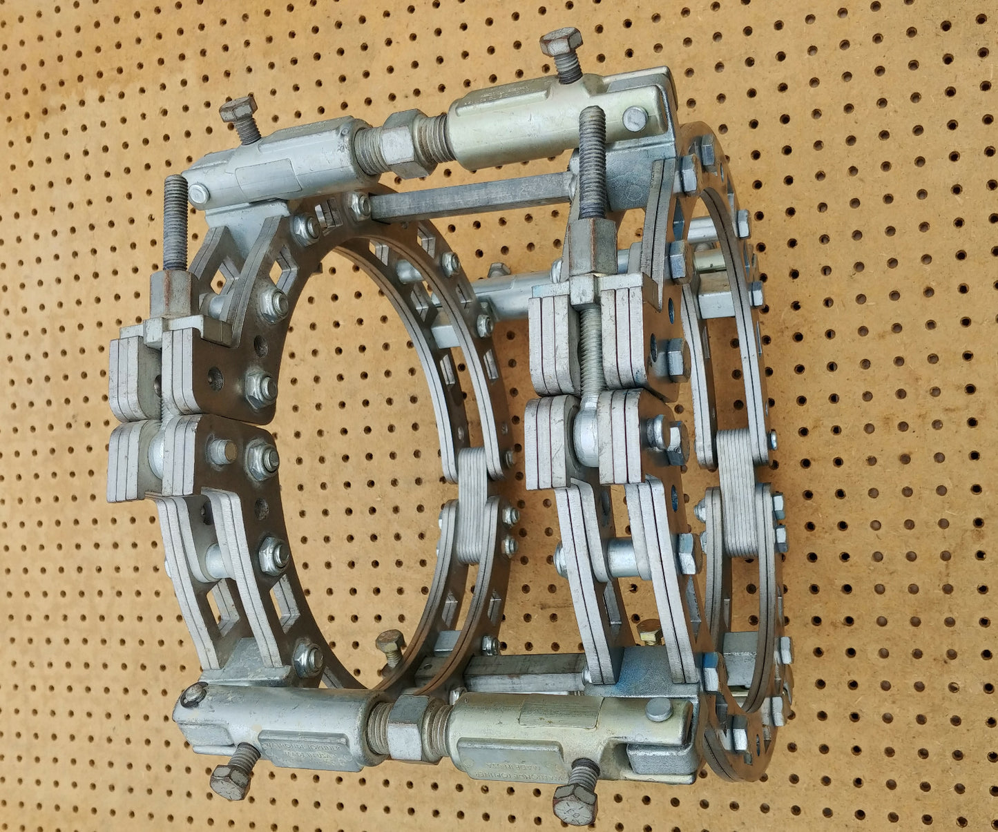 Walhonde TL5012-SSPP Top Liner 12" SS, Pipe To Pipe Stainless Steel Clamp EXC.