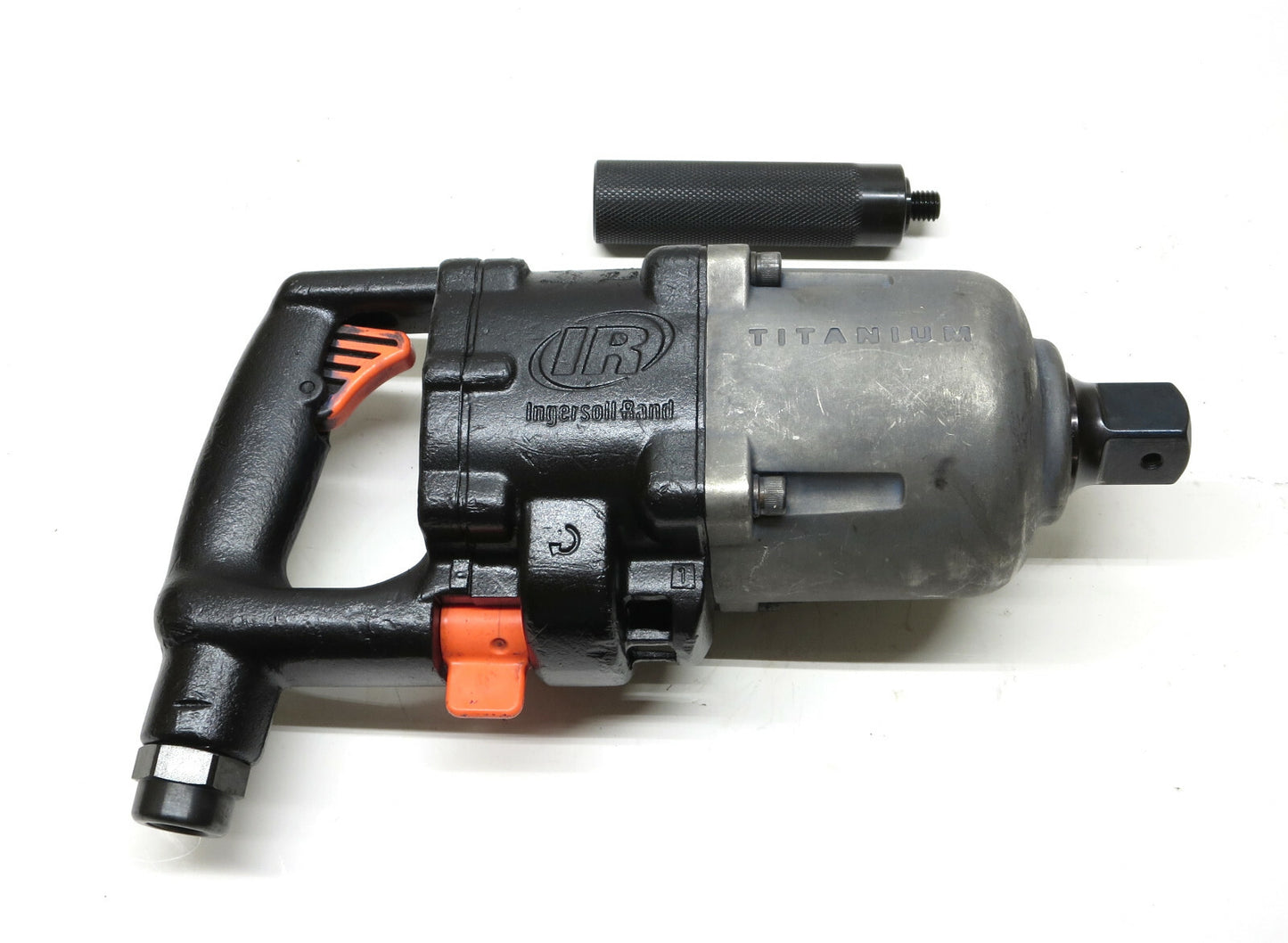 Ingersoll Rand 3940B2Ti Impact Wrench 1 in. Drive 2,500 FT LBS 6,000 RPM (28007)