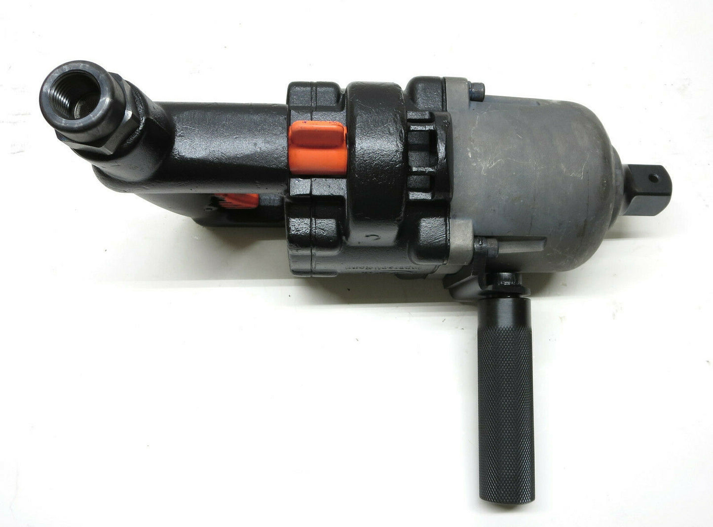 Ingersoll Rand 3940B2Ti Impact Wrench 1 in. Drive 2,500 FT LBS 6,000 RPM (28007)