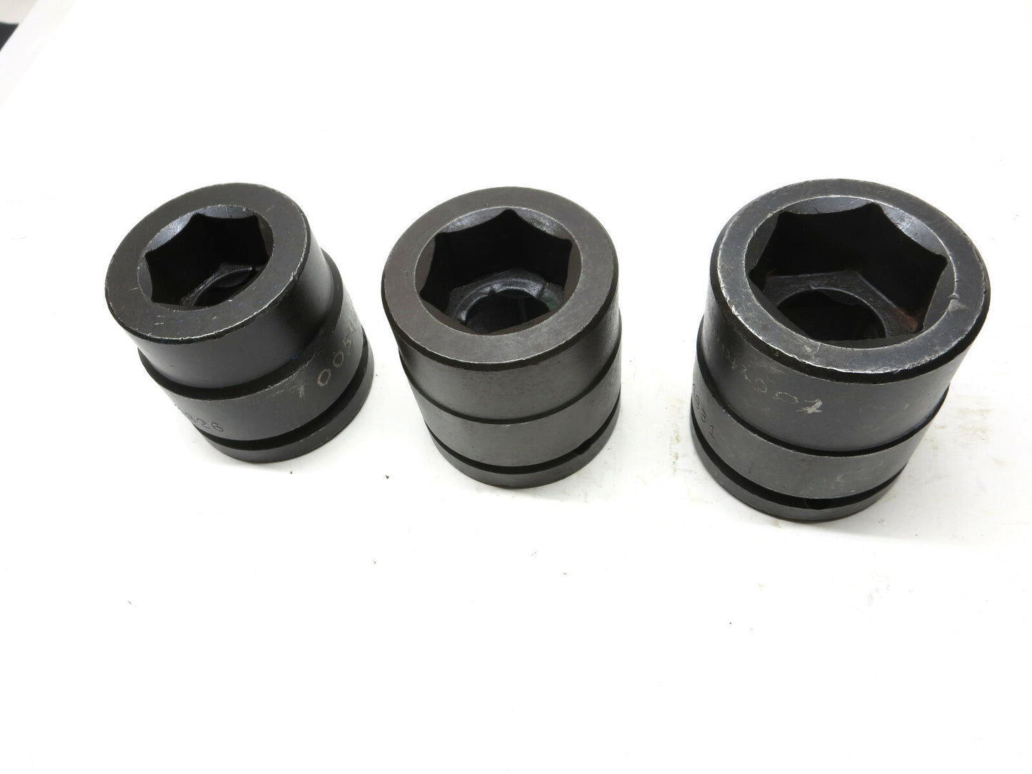 Wright Tool 3 PCS 1-1/2" Drive Impact Sockets 1-5/8, 1-13/16 & 1-15/16 in.