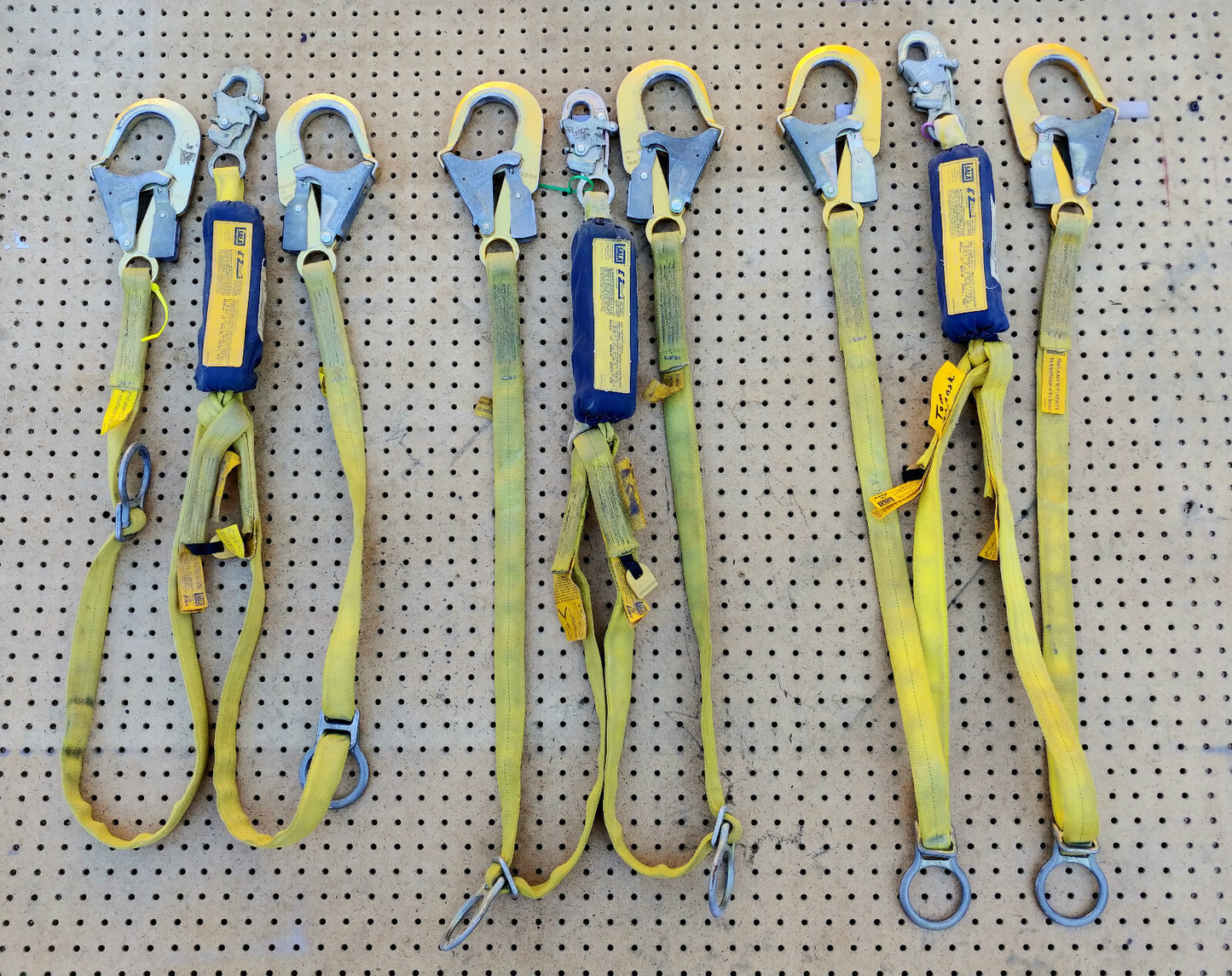 1 EA. DBI-SALA EZ STOP 2 Twin Leg Shock Absorbing Lanyard 1241219 Aluminum Hooks