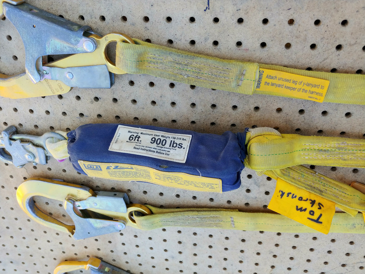 1 EA. DBI-SALA EZ STOP 2 Twin Leg Shock Absorbing Lanyard 1241219 Aluminum Hooks