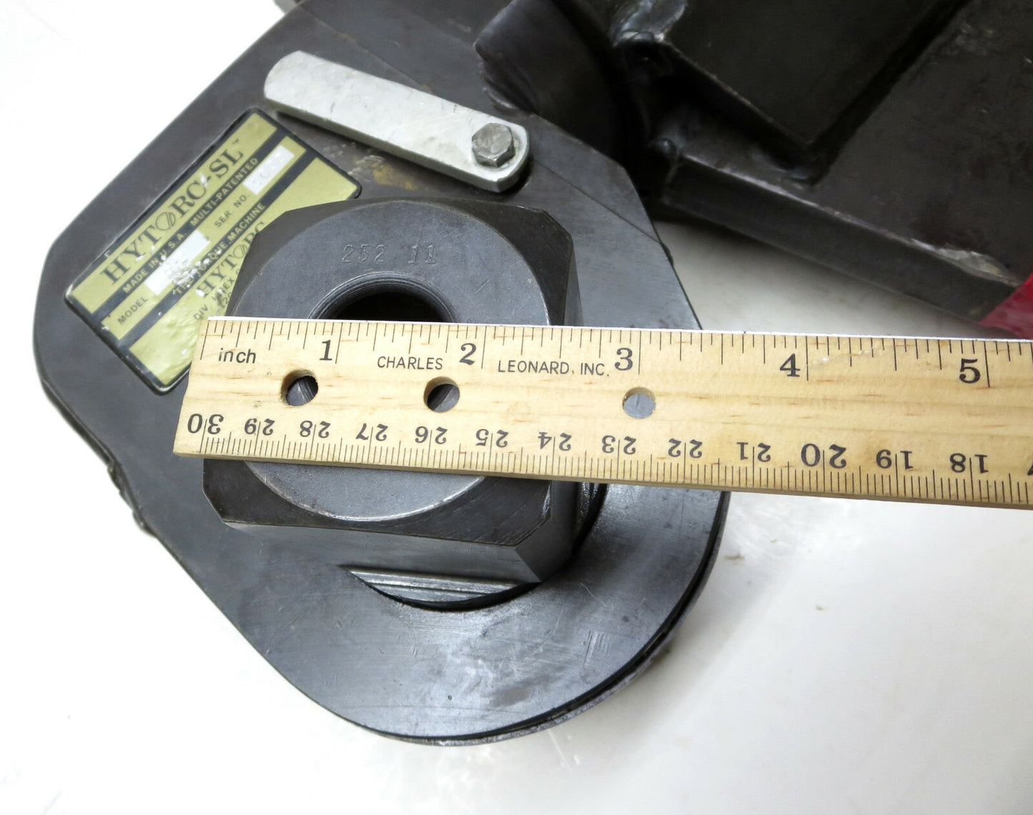 HYTORC HY-25SL Hydraulic Torque Wrench 25 SL 2-1/2 in. Drive 25,640 Max. FT LBS