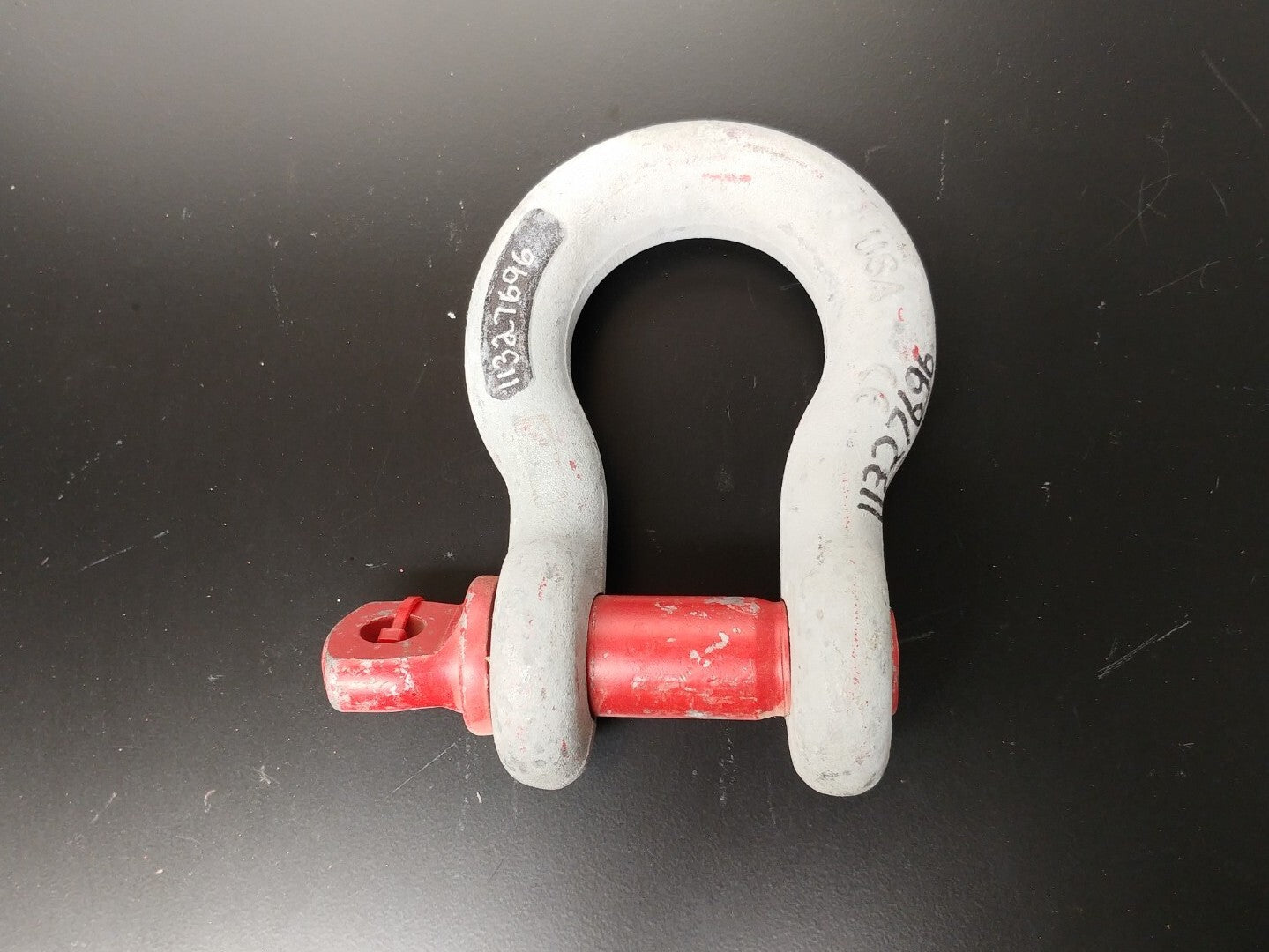 1 ea. Crosby 1-1/8 in. Screw Pin Anchor Shackle 9-1/2 Ton 1018552 G-209 USA