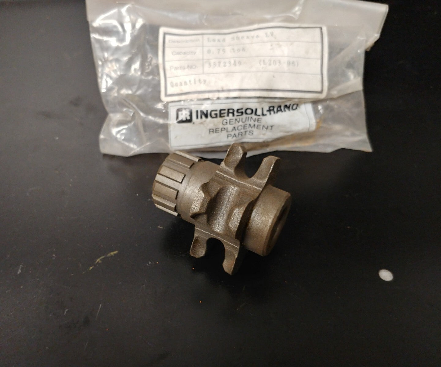 New Ingersoll Rand 3372349 Load Sheave 3/4 ton (Old Style) for LV150 Lever Hoist