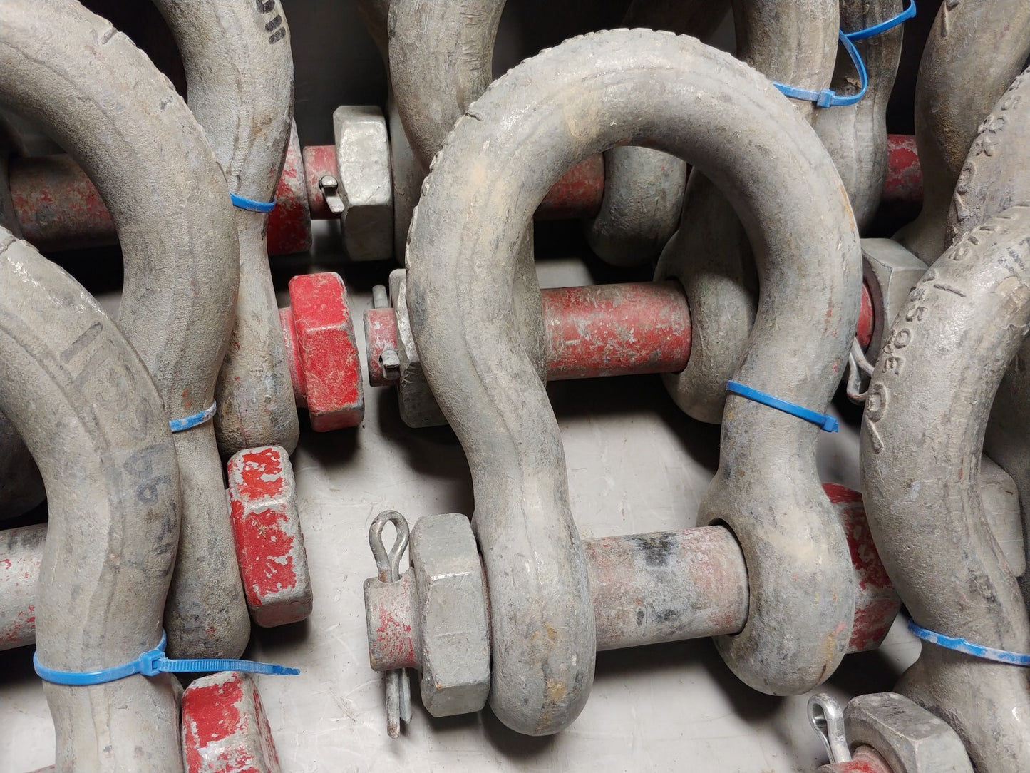 1 ea. Crosby 1-1/2" Bolt Type Anchor Shackle 17 ton G-2130 USA 1019631