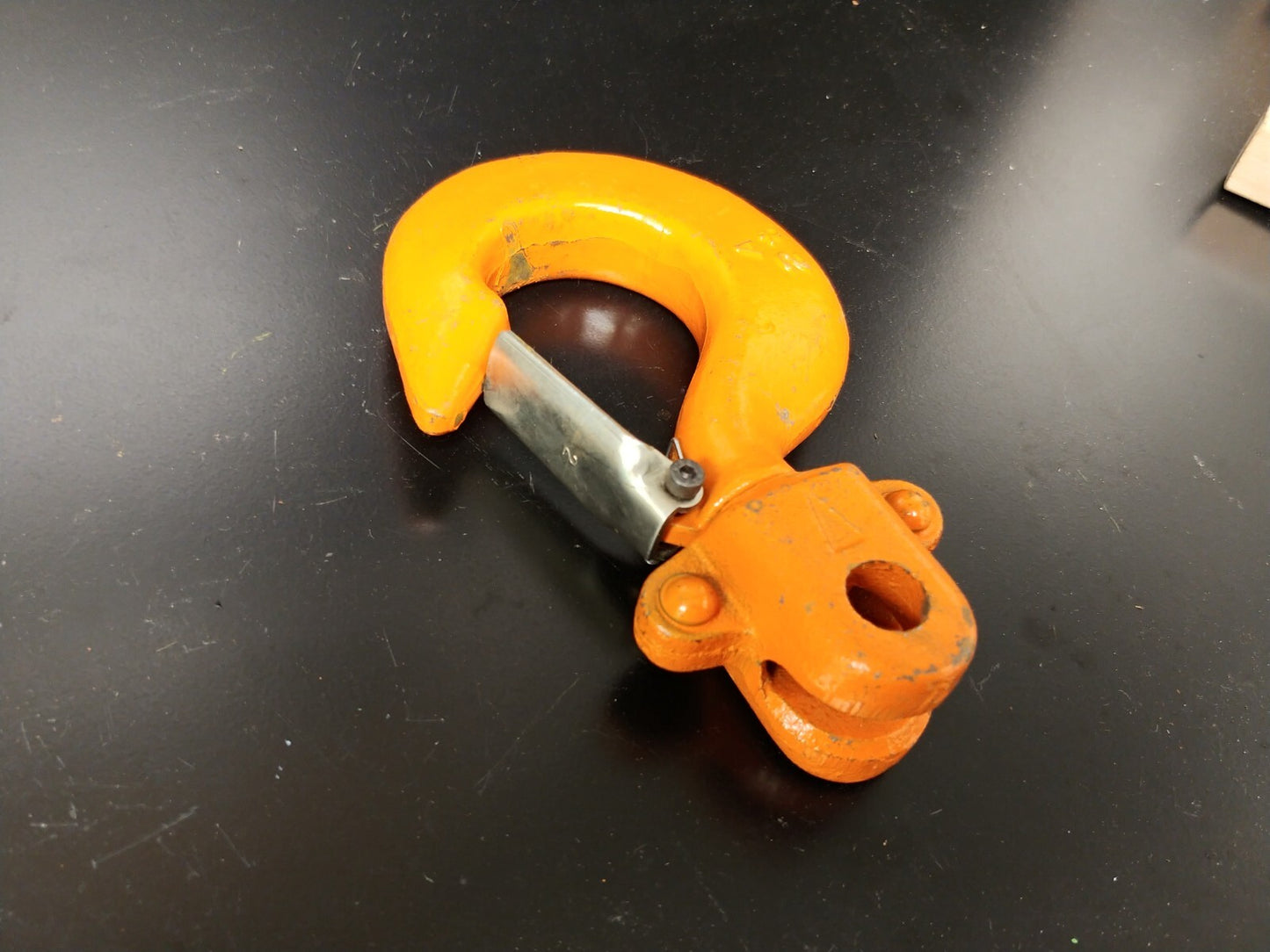 Ingersoll Rand 2 Ton Chain Hoist Bottom Hook P/N 2372898 IR VL2-020