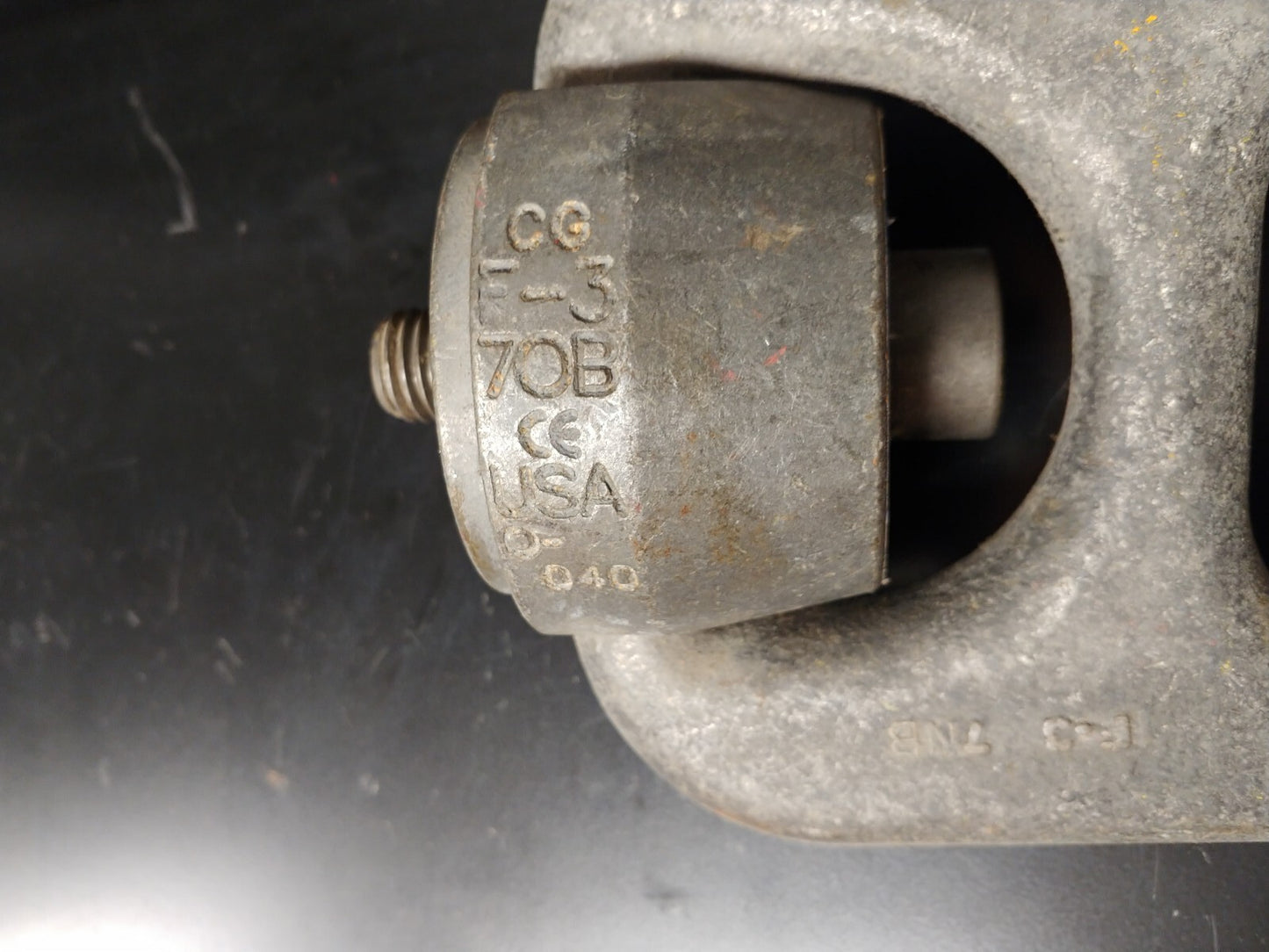 Crosby 3/4" Cold Tuff 6608130 HR-1000CT Swivel Hoist Ring 5,400 lbs WLL