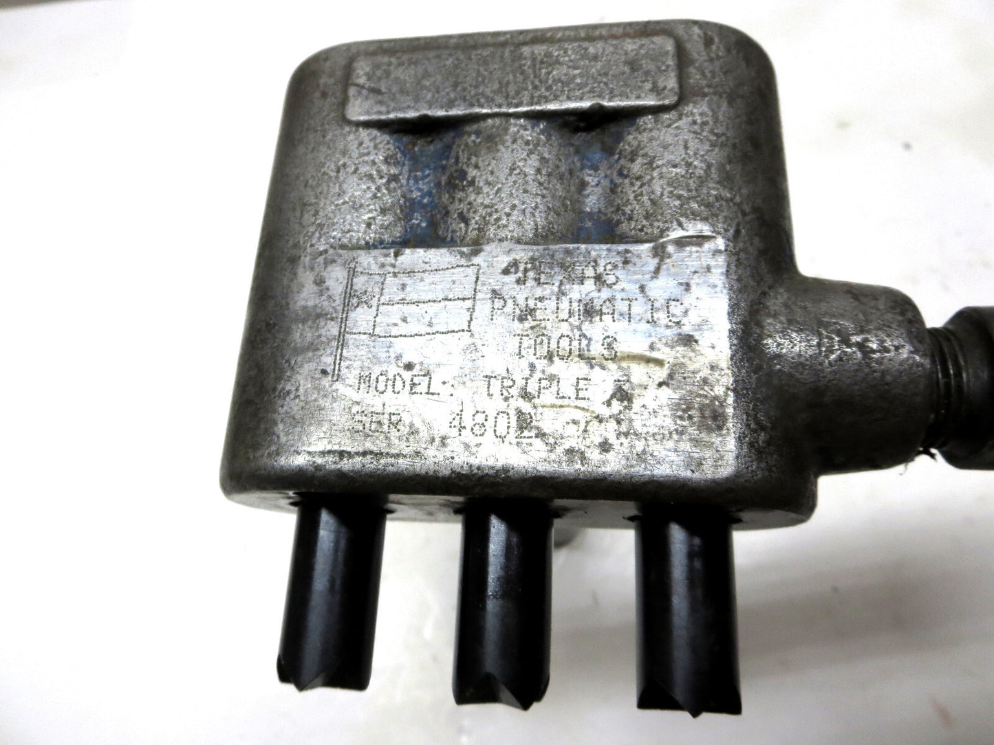 Texas Pneumatic T3 Triple Piston Scaler Scabbler Includes New Pistons USA