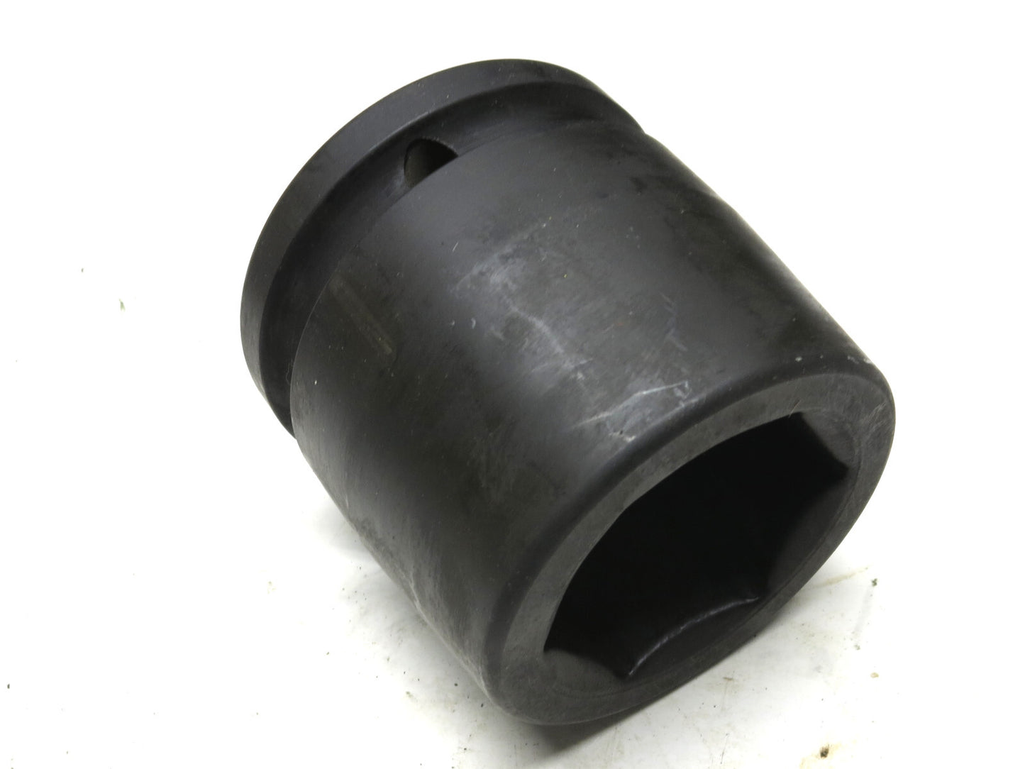 OZAT 2 in. Impact Socket 1-1/2 in. Drive Model 2432M51 Excellent Condition