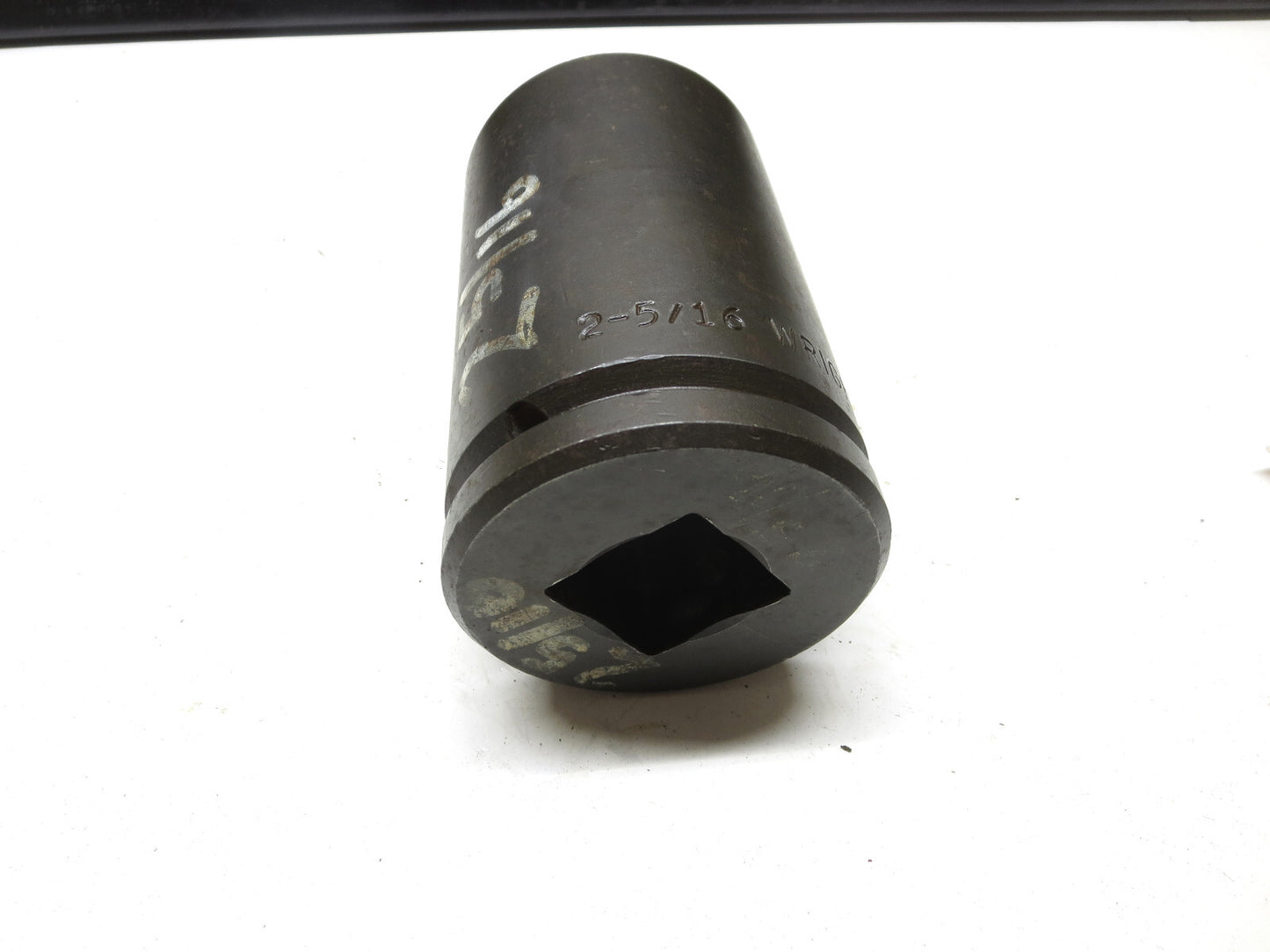 Wright Tool 84937 1-1/2 Drive 2-5/16-Inch 6 Point Deep Impact Socket - USA
