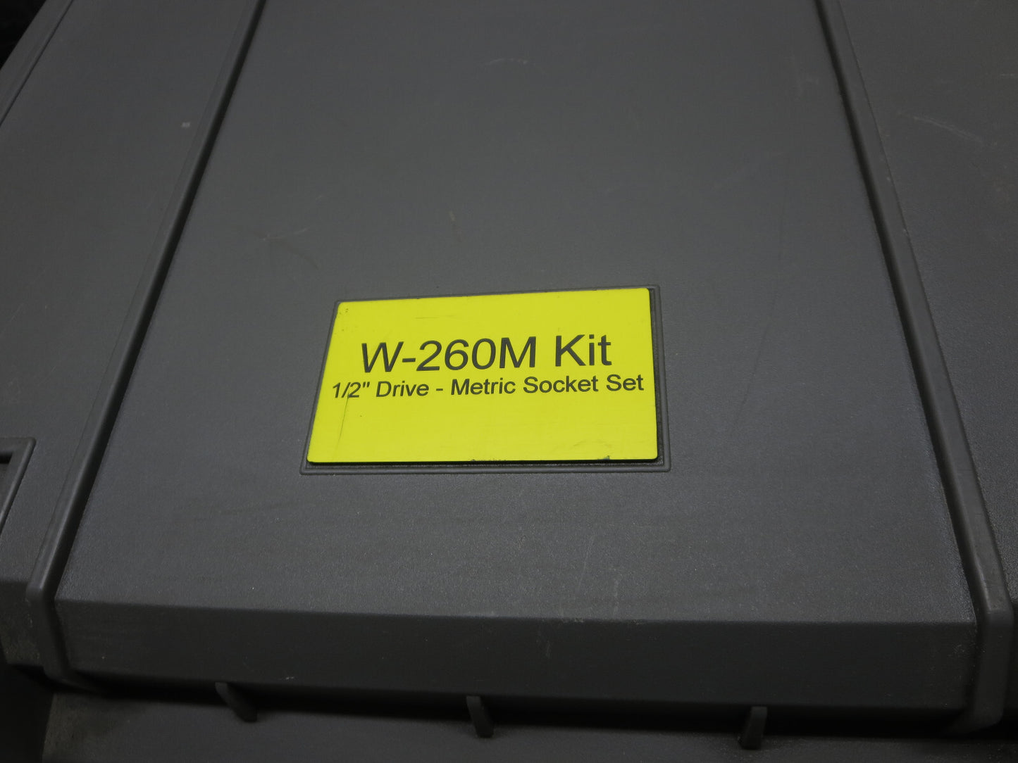 Ampco Safety Tools W-260M Kit 1/2" Drive Metric Socket Set