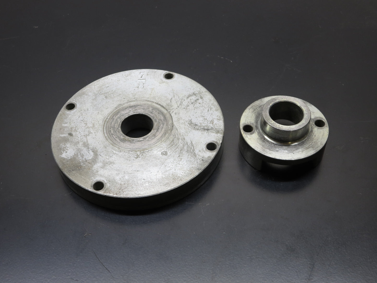 Skidmore Wilhelm 7/8" Bolt Plate M-514 and 7/8" Bushing M-714 Set 7/8 in. HH