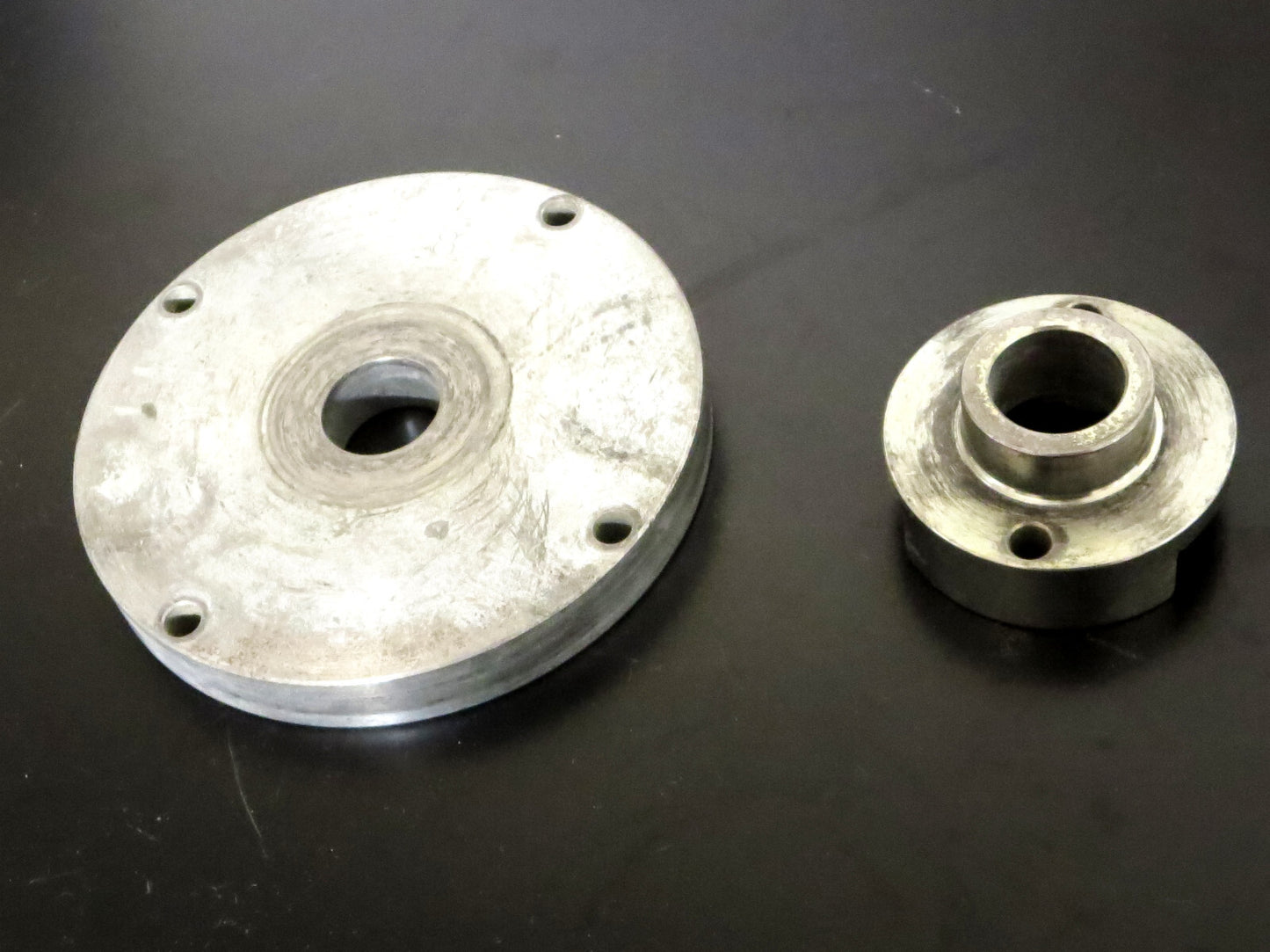 Skidmore Wilhelm 7/8" Bolt Plate M-514 and 7/8" Bushing M-714 Set 7/8 in. HH