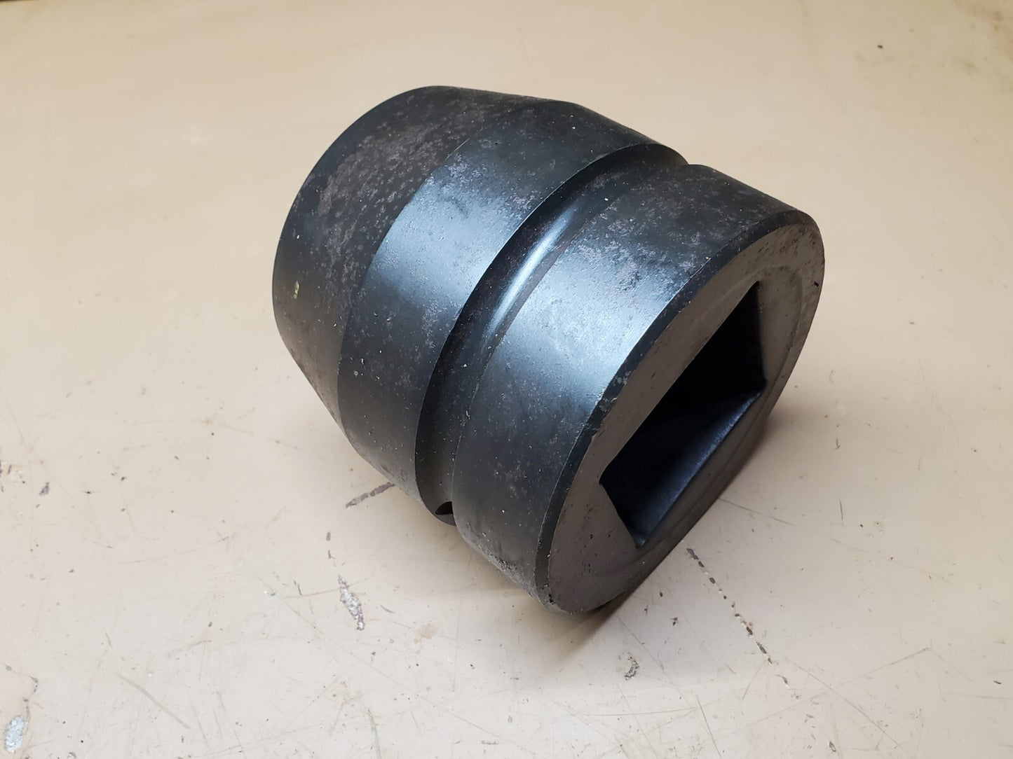 OZAT 2-7/16 in. / 62 mm Impact Socket Drive 6 Point 2-1/2 in. Drive 4039