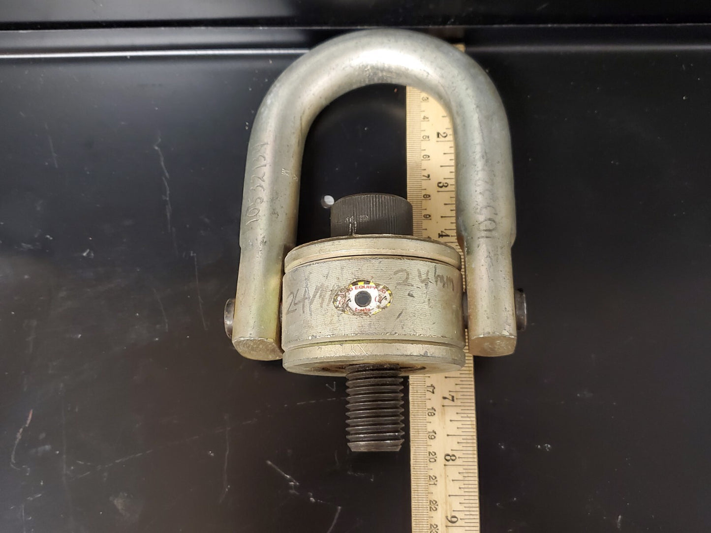 Crosby 24mm Swivel Hoist Ring M24X3.00X80 p/n 1016668 32.8mm THD