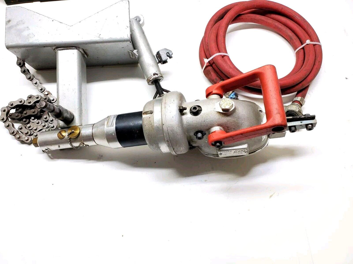 Widder 10267 Pneumatic Hacksaw w/ Widder 20257 Large Pipe Clamp & Air Hose