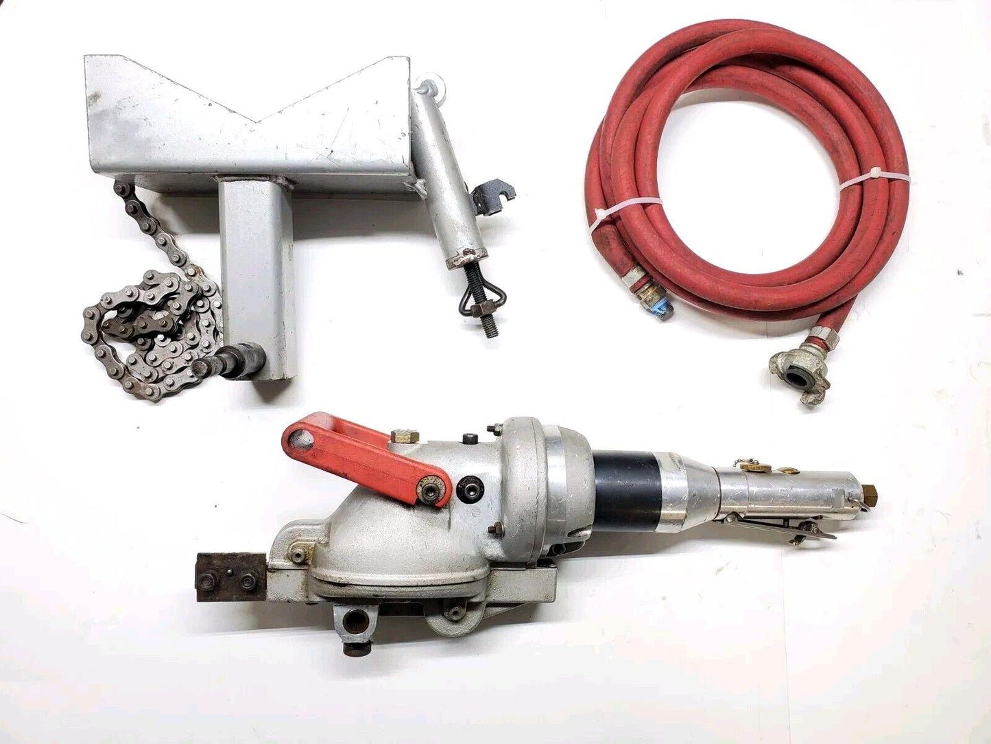 Widder 10267 Pneumatic Hacksaw w/ Widder 20257 Large Pipe Clamp & Air Hose