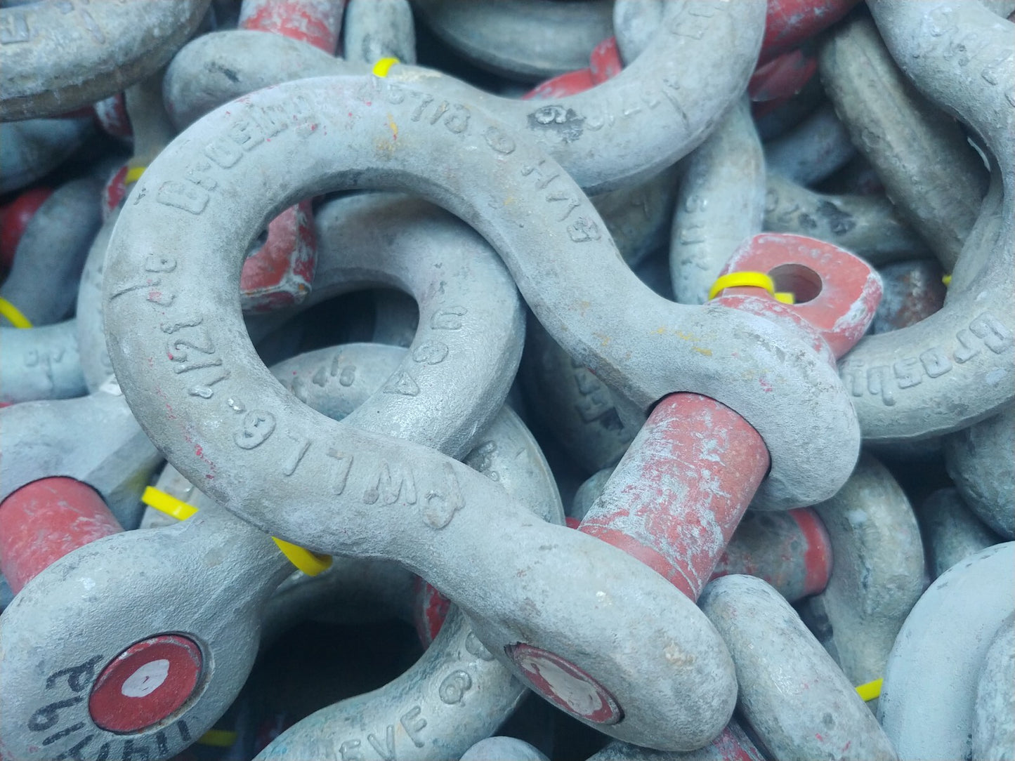 Lot of 4 ea. Crosby 7/8" Screw Pin Anchor Shackles 6-1/2 Ton 1018516 G-209 USA
