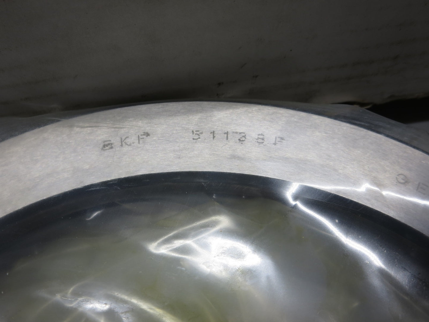 SKF 51138F Thrust Ball Bearing 190 ID x 240 OD x 37 mm THK (IN-STOCK)