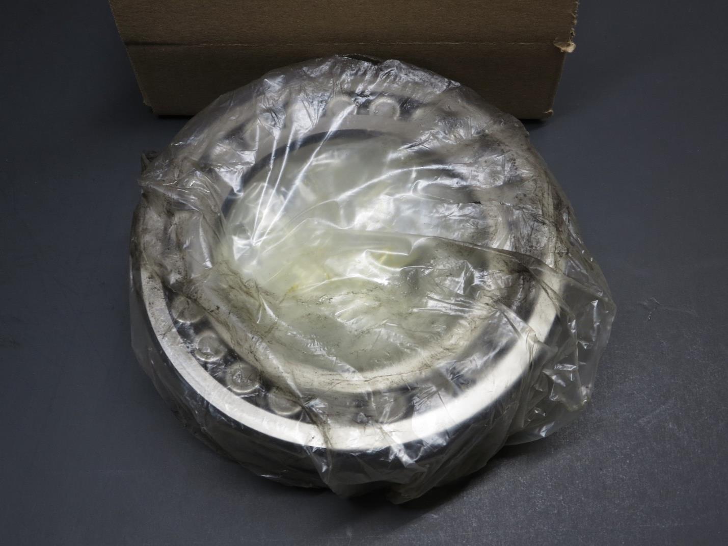 NTN 23122BD1 Spherical Roller Bearing 110x180x56 mm Japan Ships from S. Carolina