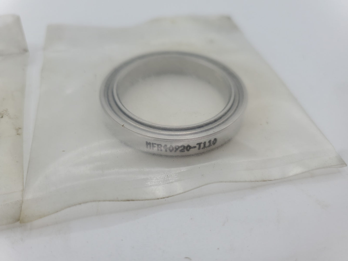 2 PCS MPB 40920-T110 Bearing Component MFR409210T110 New Sealed