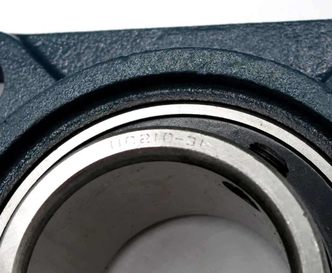 FSQ UCF210-31 Ball Bearing Flange Unit 1-15/16 in. Shaft 4-Bolt Taiwan