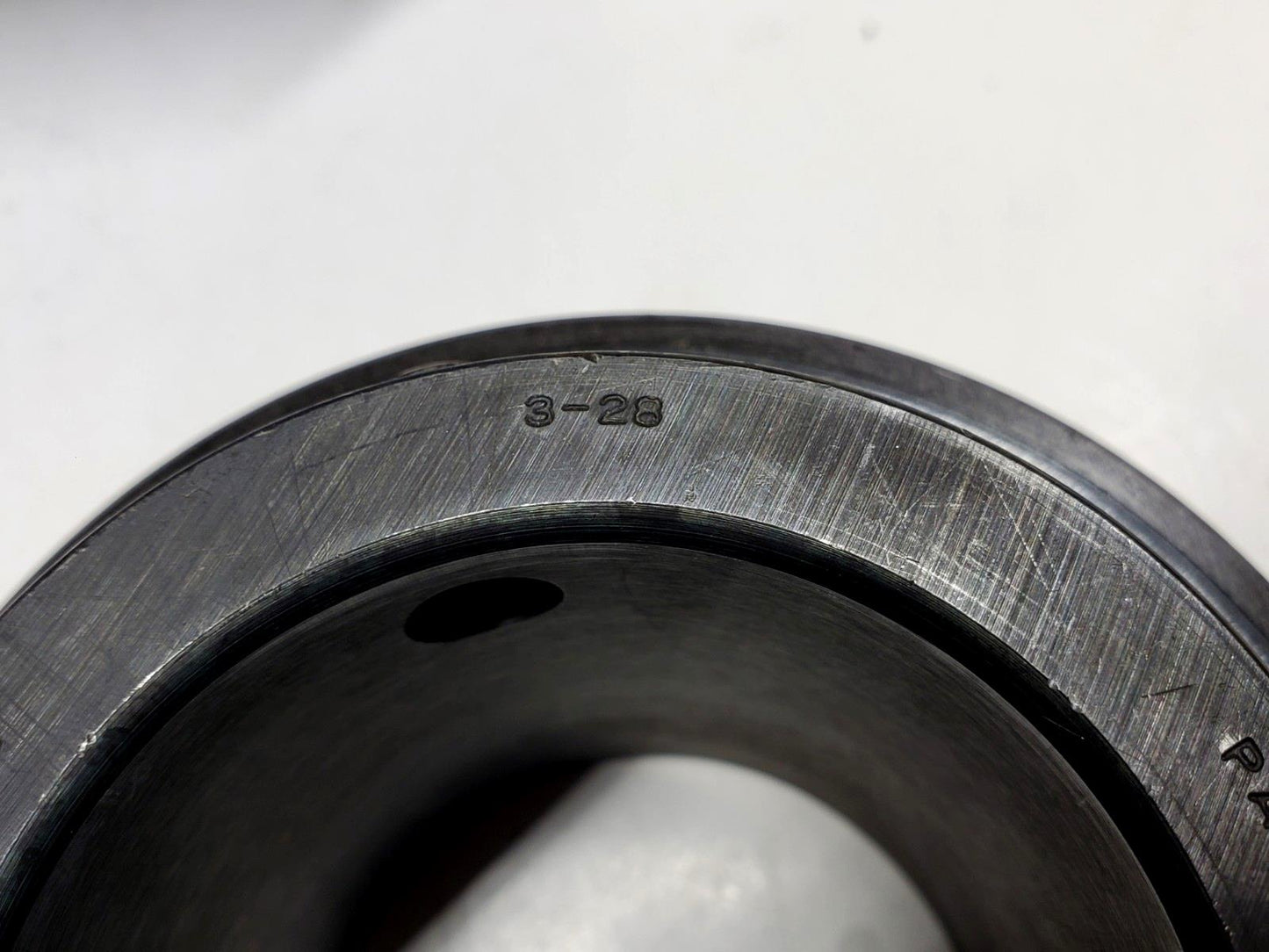 EMERSON SEAL MASTER 2-1/2" SET SCREW BEARING 3-28 AHB SPECIAL 7142052