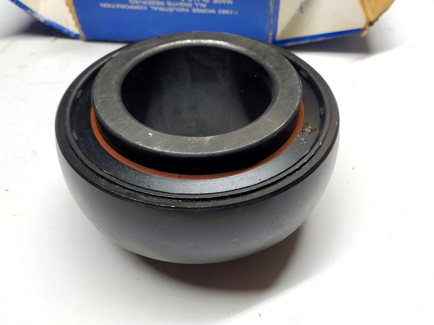 EMERSON SEAL MASTER 2-1/2" SET SCREW BEARING 3-28 AHB SPECIAL 7142052