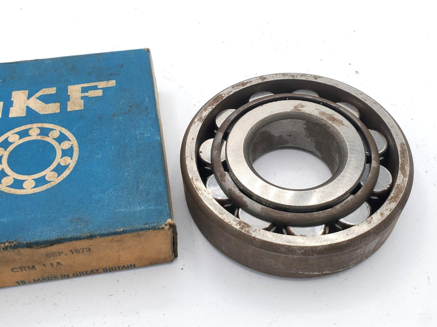 CRM11A SKF Cylindrical Roller Bearing (Some rust spots) NOS