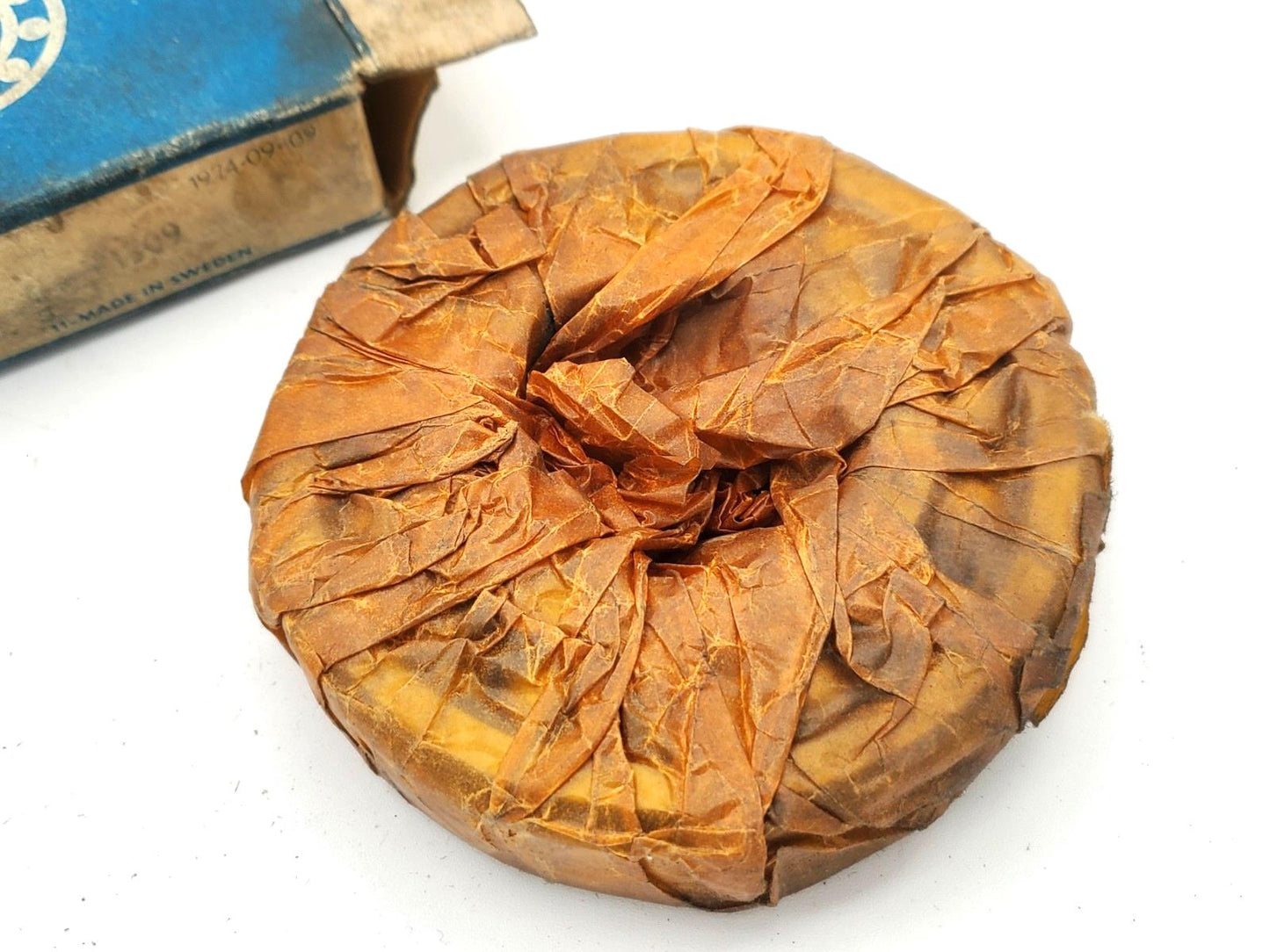 1309 SKF New Self Aligning Ball Bearing NOS w/ Original Box.