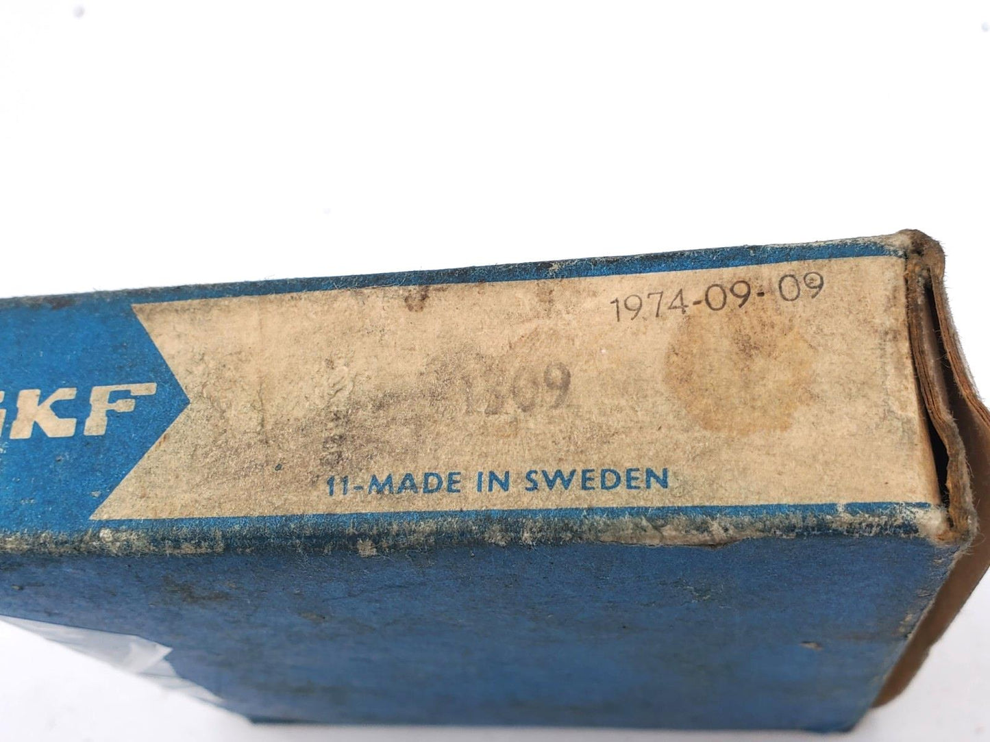 1309 SKF New Self Aligning Ball Bearing NOS w/ Original Box.