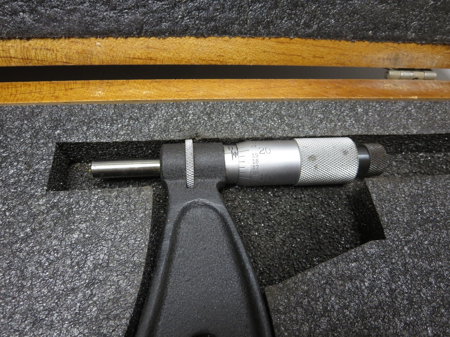 Starrett No. 224 Outside Micrometer 6 - 12 in.