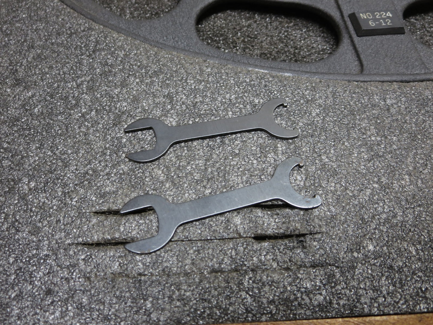 Starrett No. 224 Outside Micrometer 6 - 12 in.