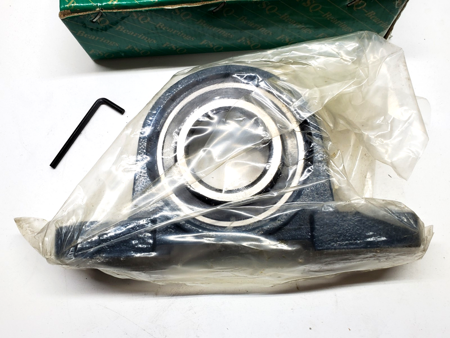 FSQ BEARINGS UCP211-200D1 Pillow Block Bearing, Ball, 2" Bore, NOS