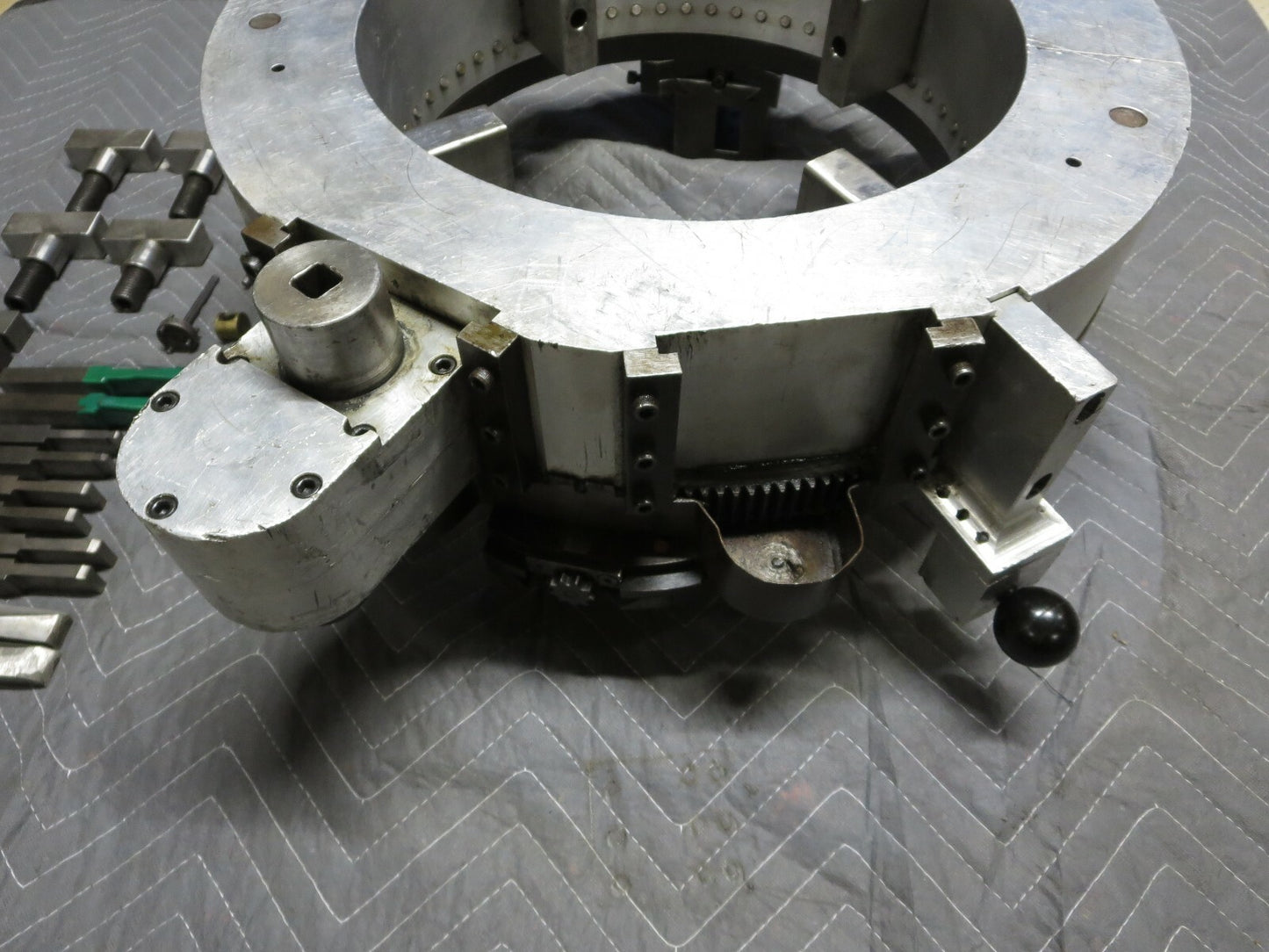 MACTECH 812 Clamshell Pipe Lathe 6.63 - 12.75" Split Frame = 812LC Made in USA