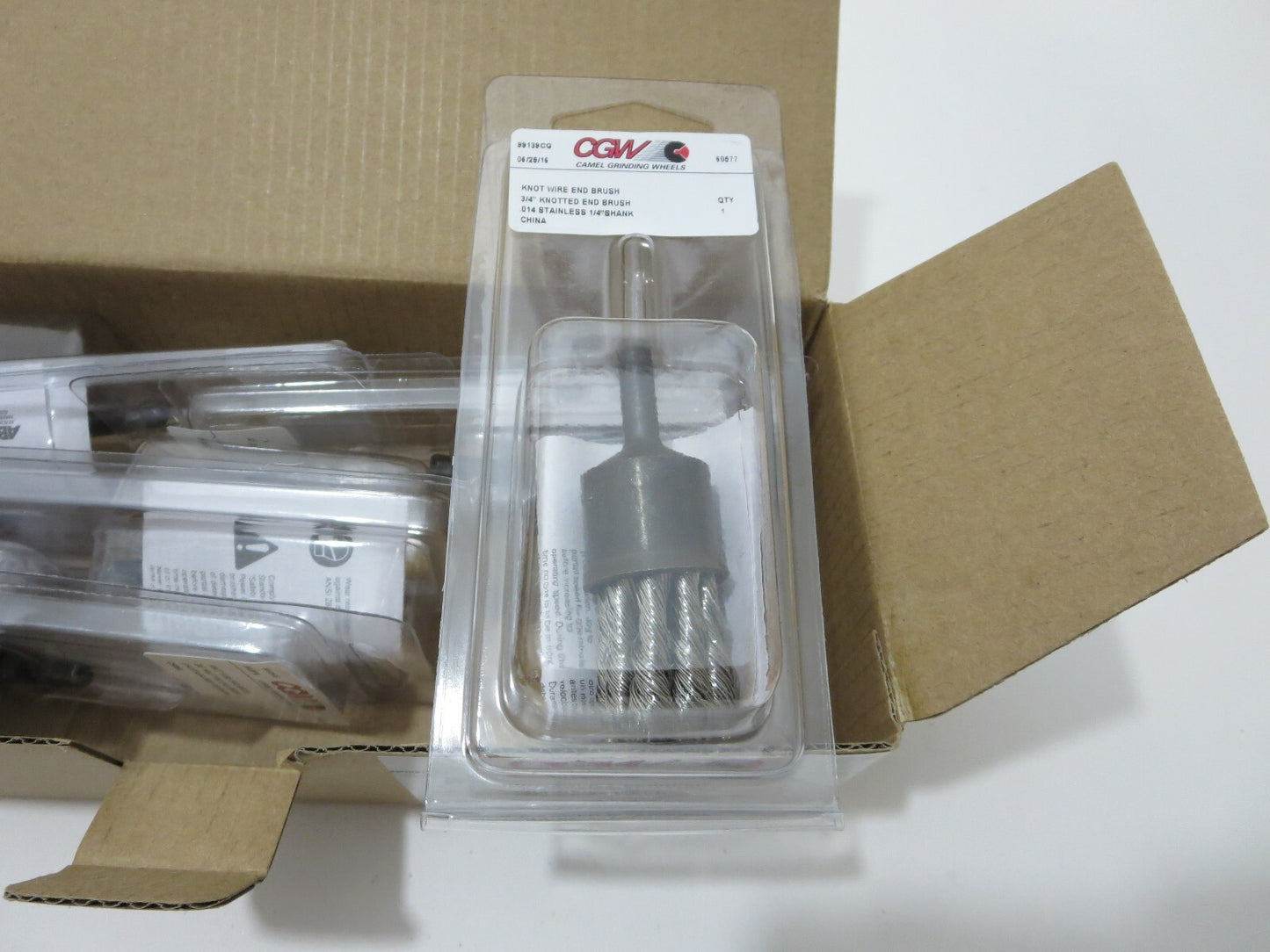 CGW 60577 3/4 KNOTTED END BRUSH .014 STAINLESS 1/4 SHANK BOX OF 5 Camel Grinding