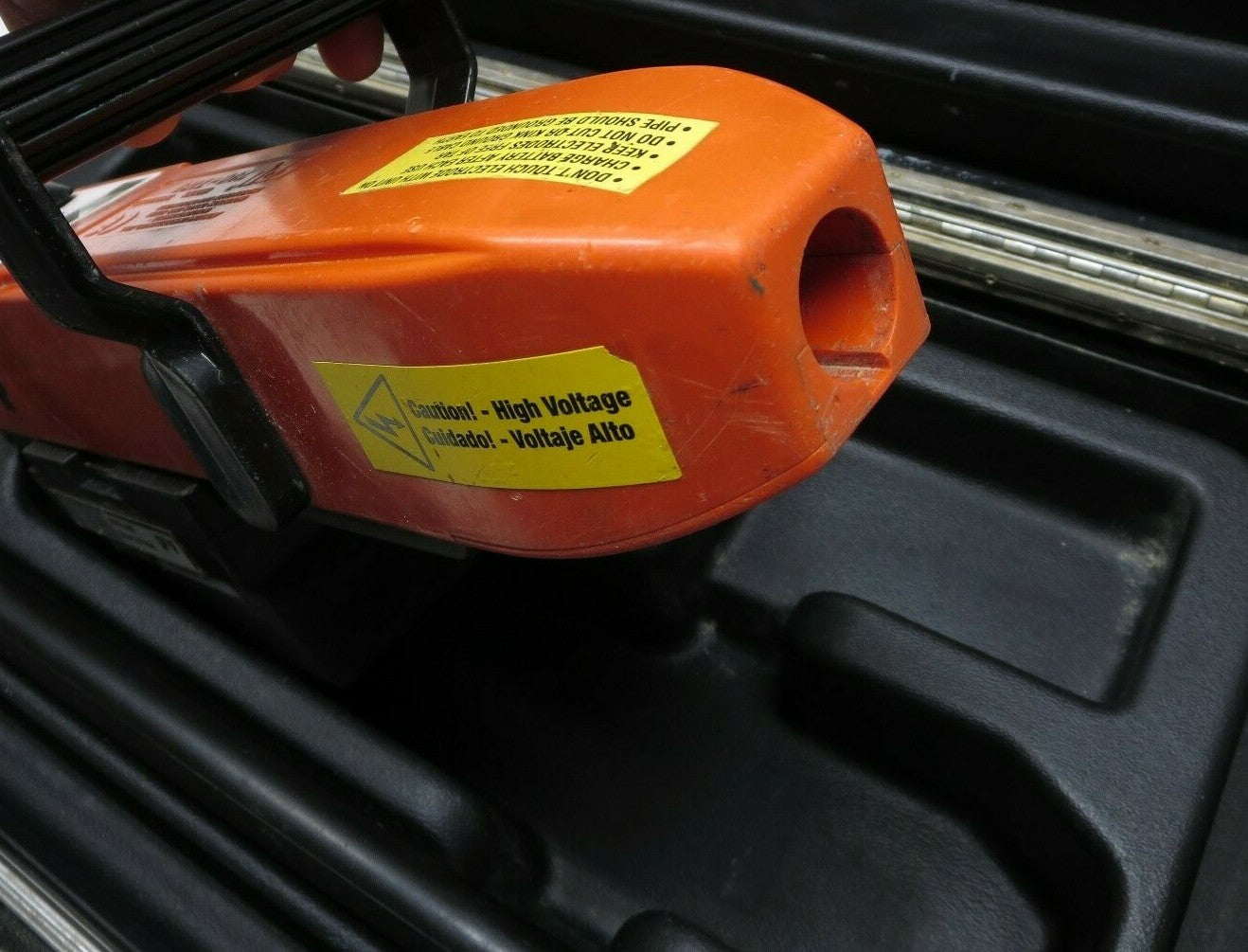 SPY 780 Portable DC Holiday Detector For Pipeline Leak Inspection 1-5 KV