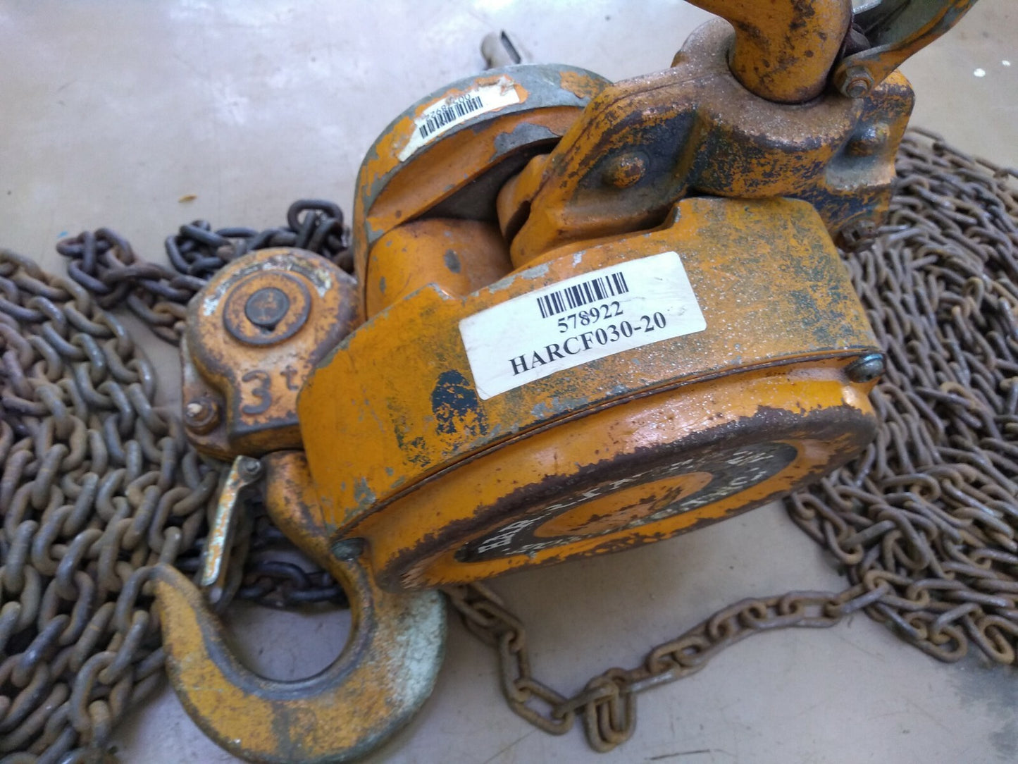 Harrington CF030-20 3-Ton Chain Hoist 20 ft Lift / 20 ft pull