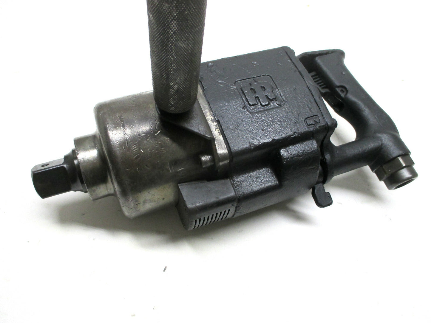 Ingersoll Rand 2940B2 Impact Wrench 1" Drive 2,000 ft-lbs Max 5,000 RPM 2940 USA