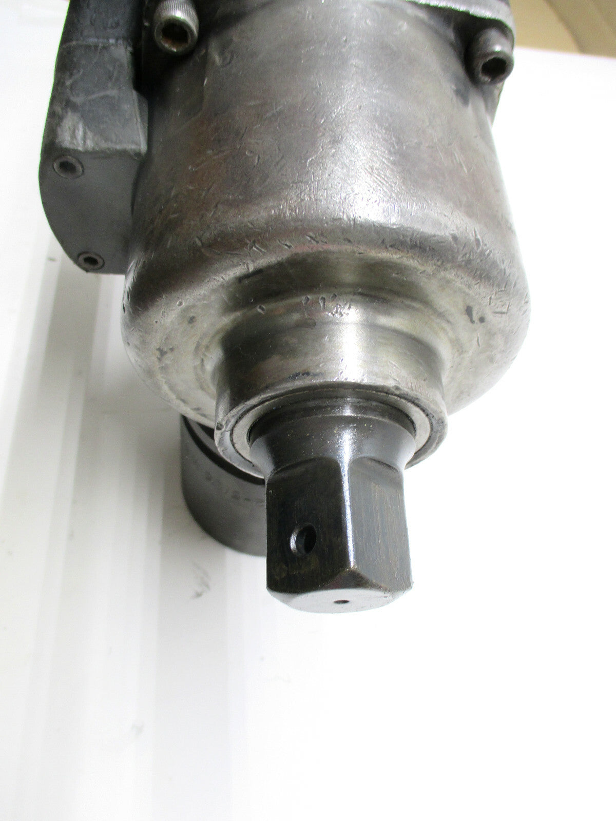 Ingersoll Rand 2940B2 Impact Wrench 1" Drive 2,000 ft-lbs Max 5,000 RPM 2940 USA