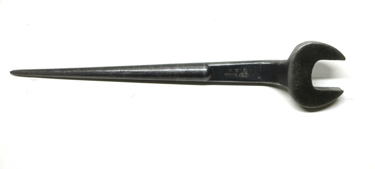 Armstrong 2 in. Spud Wrench 32-564 Ironworker Drop Forged Offset Made in USA