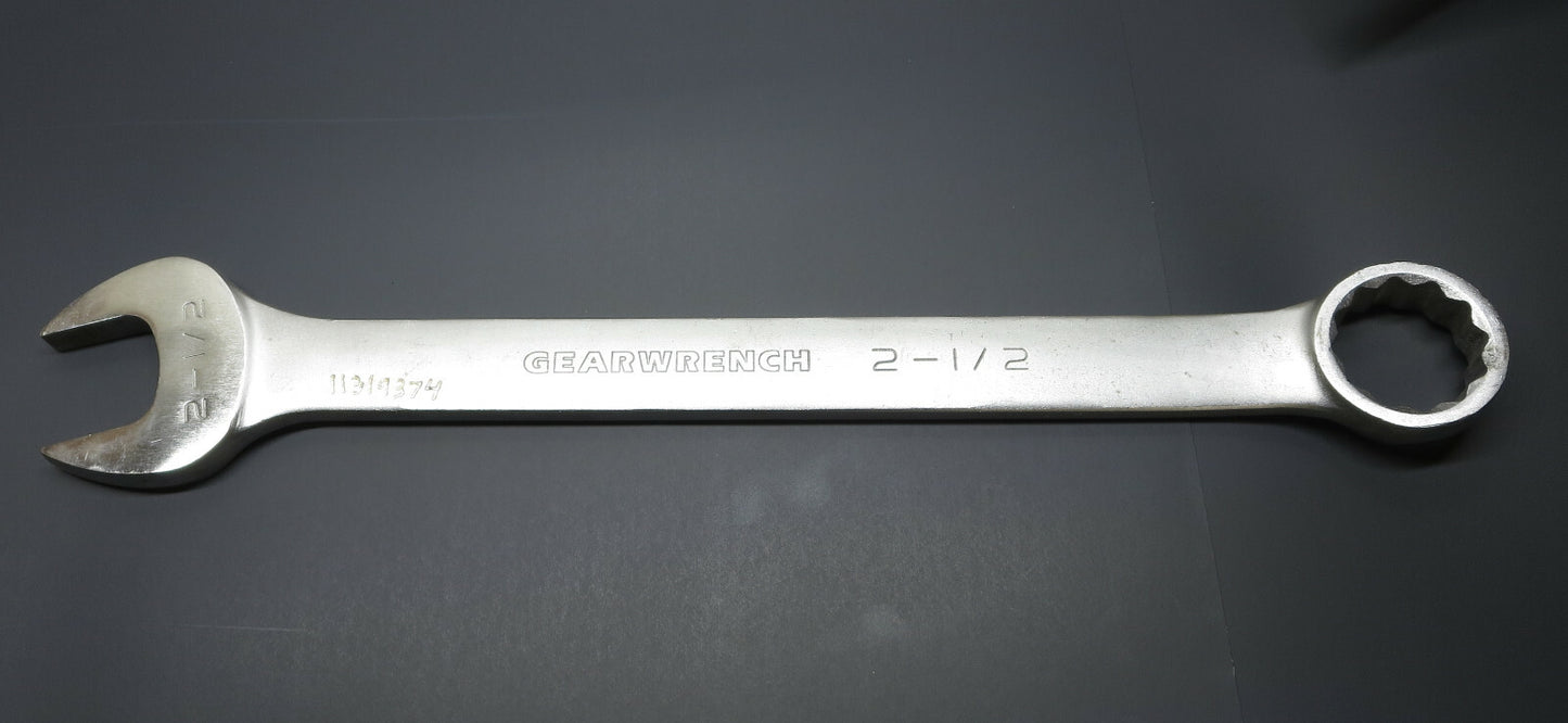 GearWrench 2-1/2" Long Pattern Combination Wrench 81829 Excellent Condition