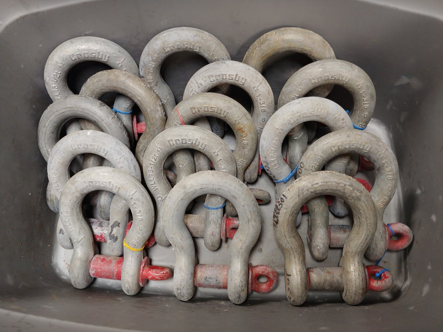Lot of 2 Crosby 1-3/8 in. Screw Pin Anchor Shackles 13-1/2 Ton 1018598 G-209 USA