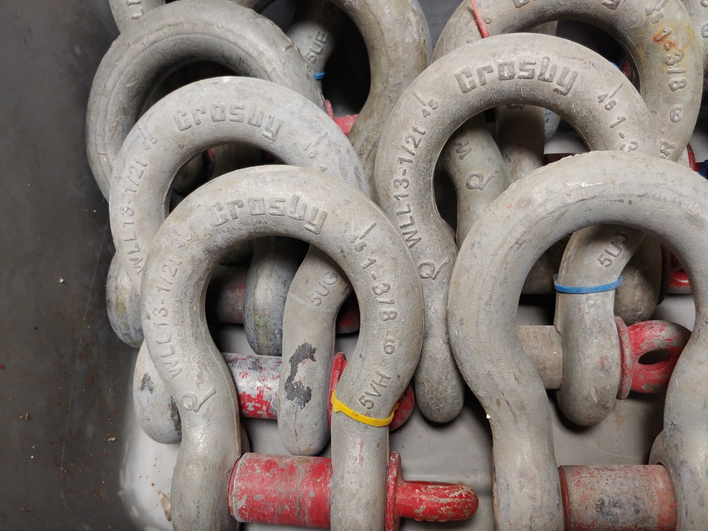 Lot of 2 Crosby 1-3/8 in. Screw Pin Anchor Shackles 13-1/2 Ton 1018598 G-209 USA